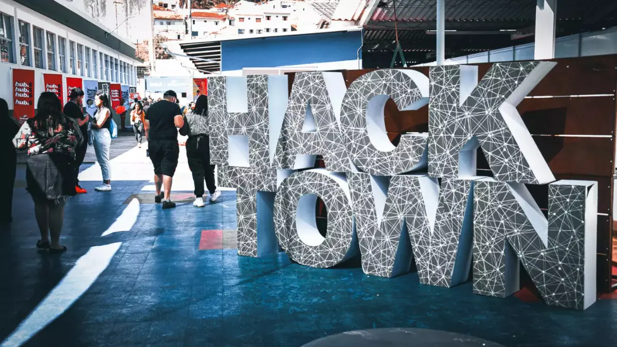 HackTown 2025: A pequena cidade mineira que está ajudando a definir o futuro da inovação no Brasil