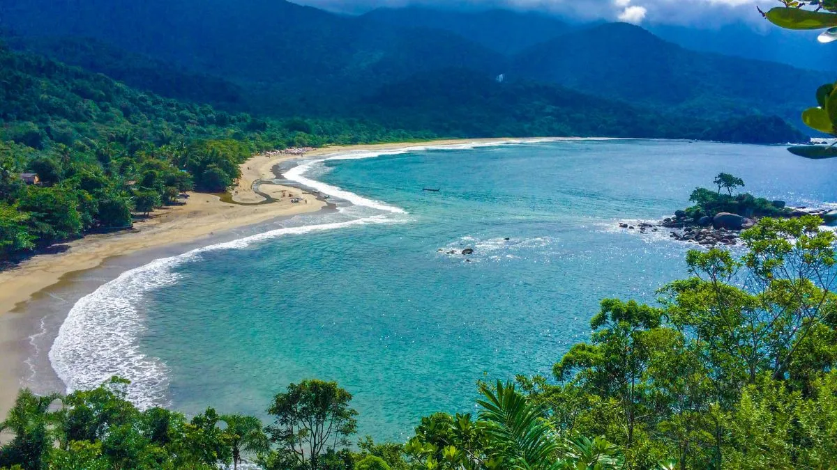 Ilhabela: experiências únicas entre natureza, cultura e hospedagens inesquecíveis