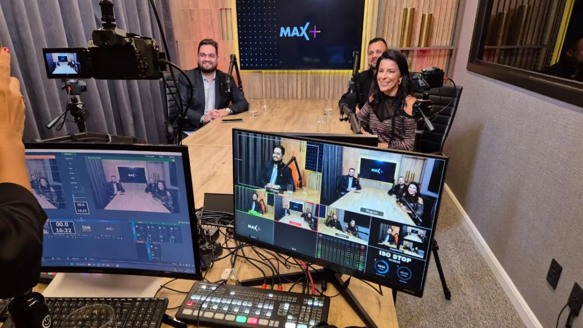 Estética e influência digital: Dra. Regiane Carvalho no Podcast da Max