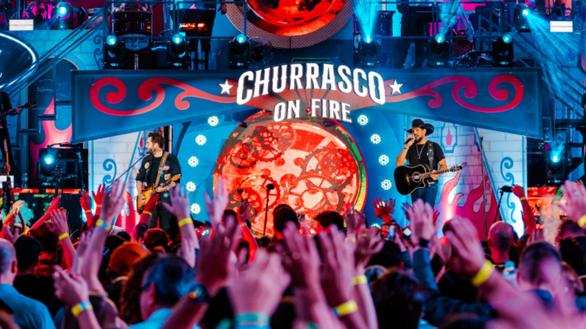 Vídeo mostra montagem do Churrasco On Fire em Jacareí; evento acontece neste sábado (17)